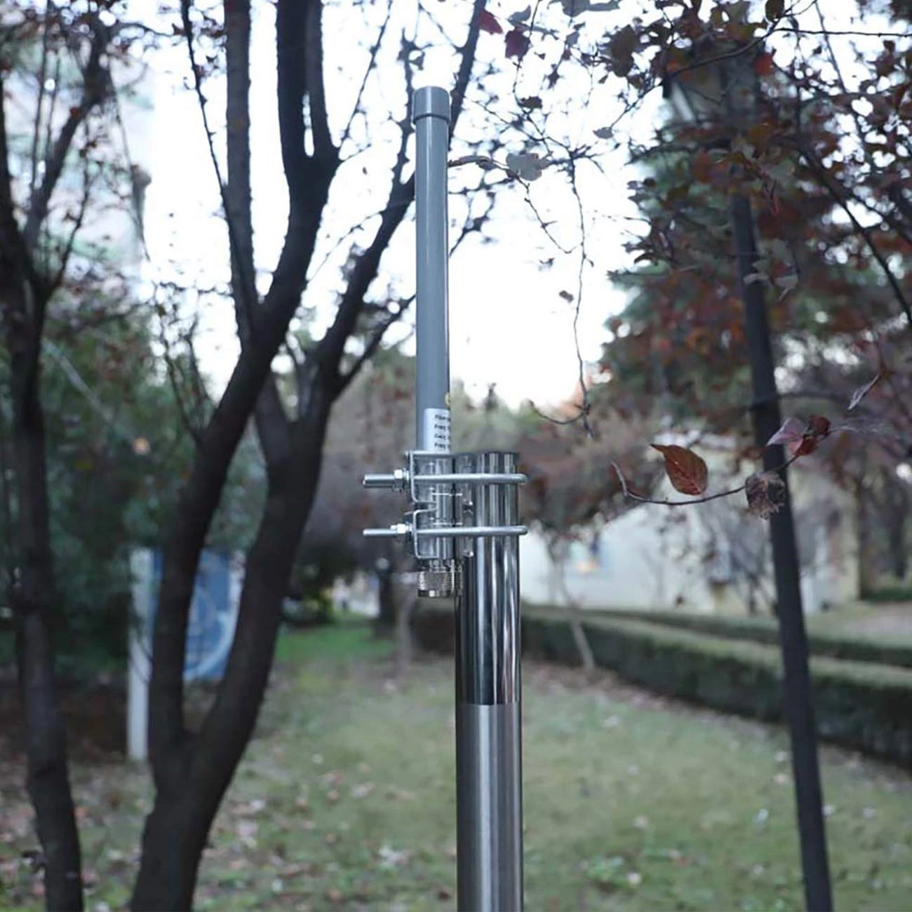 BF0.6-L Base Station Antenna VHF/UHF/WIFI/4G High Gain 8dbi 60cm Cellular Antenna with N-Type Female Connector