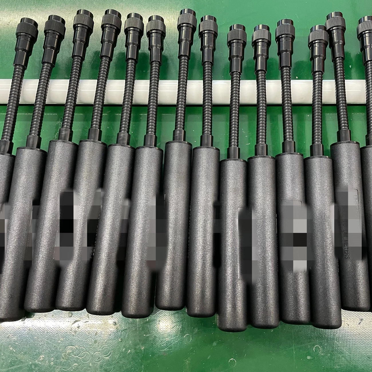 CS2 Walkie Talkie Antenna – China Customized Frequency Ham Radio Antenna for Two Way Radio Communication