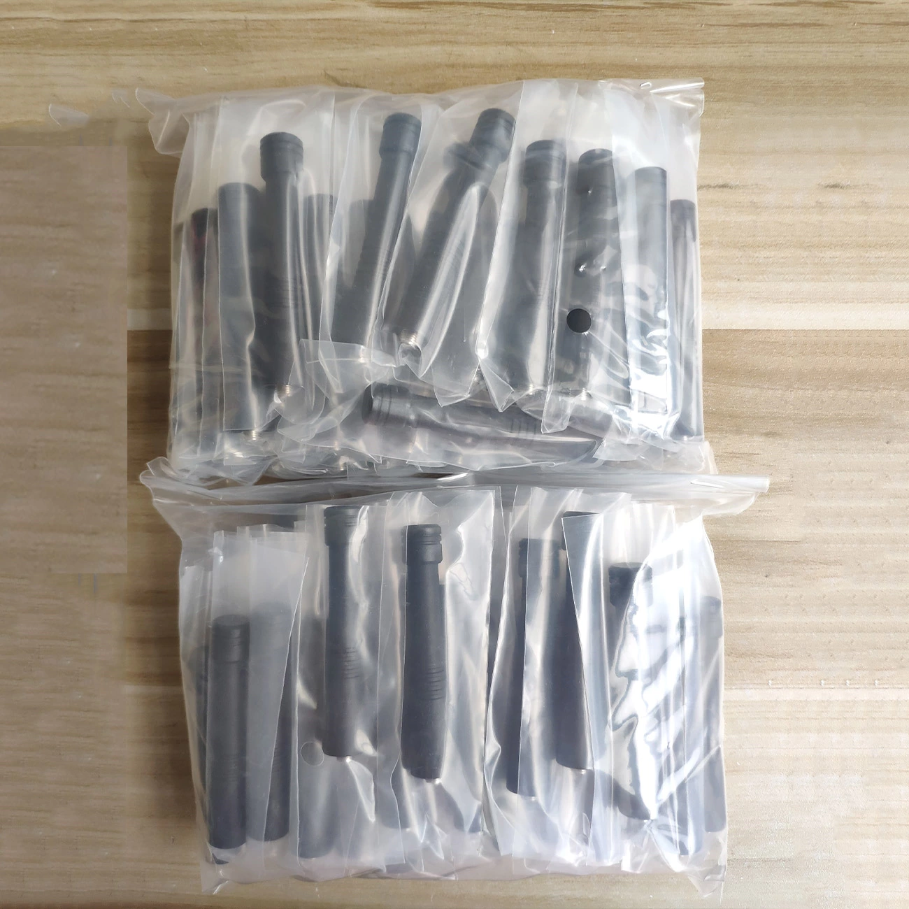 378G Walkie Talkie Antenna – 400-520MHz UHF 2.15dBi Handheld Antenna for Portable Radio