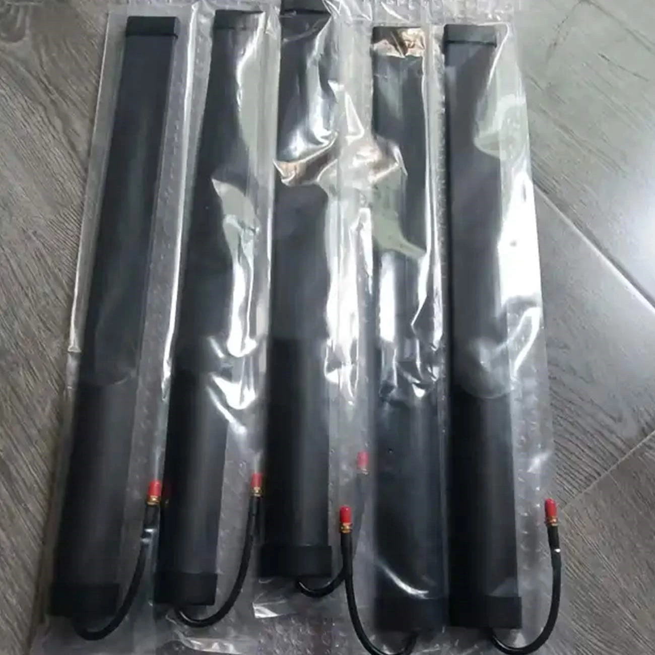 GP01 China Car Patch Antenna – 600-6000MHz Omni Blade Car Sticker Antenna (4G/5G Long Range) with 30cm RG58 Cable