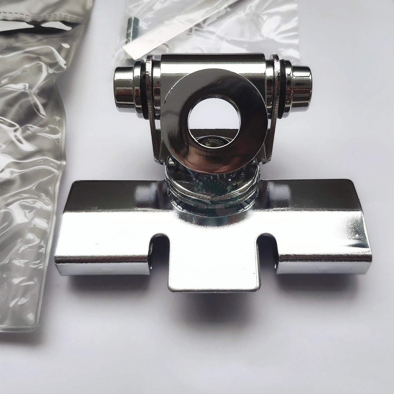 Adjustable Angle Silver Stainless Antenna Bracket – Clip Mount & Hatchback Door Mount for Mobile Car Antenna