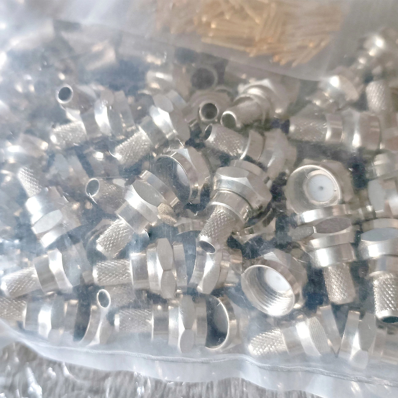 Brass F Plug Male Crimp Type Coaxial Connector – 50ohm Fit for RG58 Cable Communication Antenna