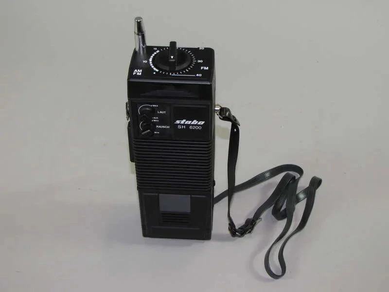 Revisiting Those Legendary Radio Devices and Antenna Nights: From Four Channels to Single-Sideband (SSB) — The 50th Anniversary of German CB Radio