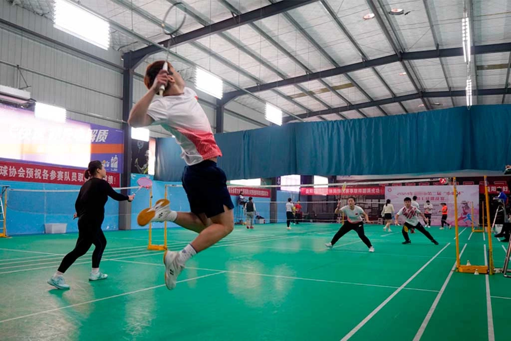 Forge Friendships Through Badminton, Ignite Sports Passion!