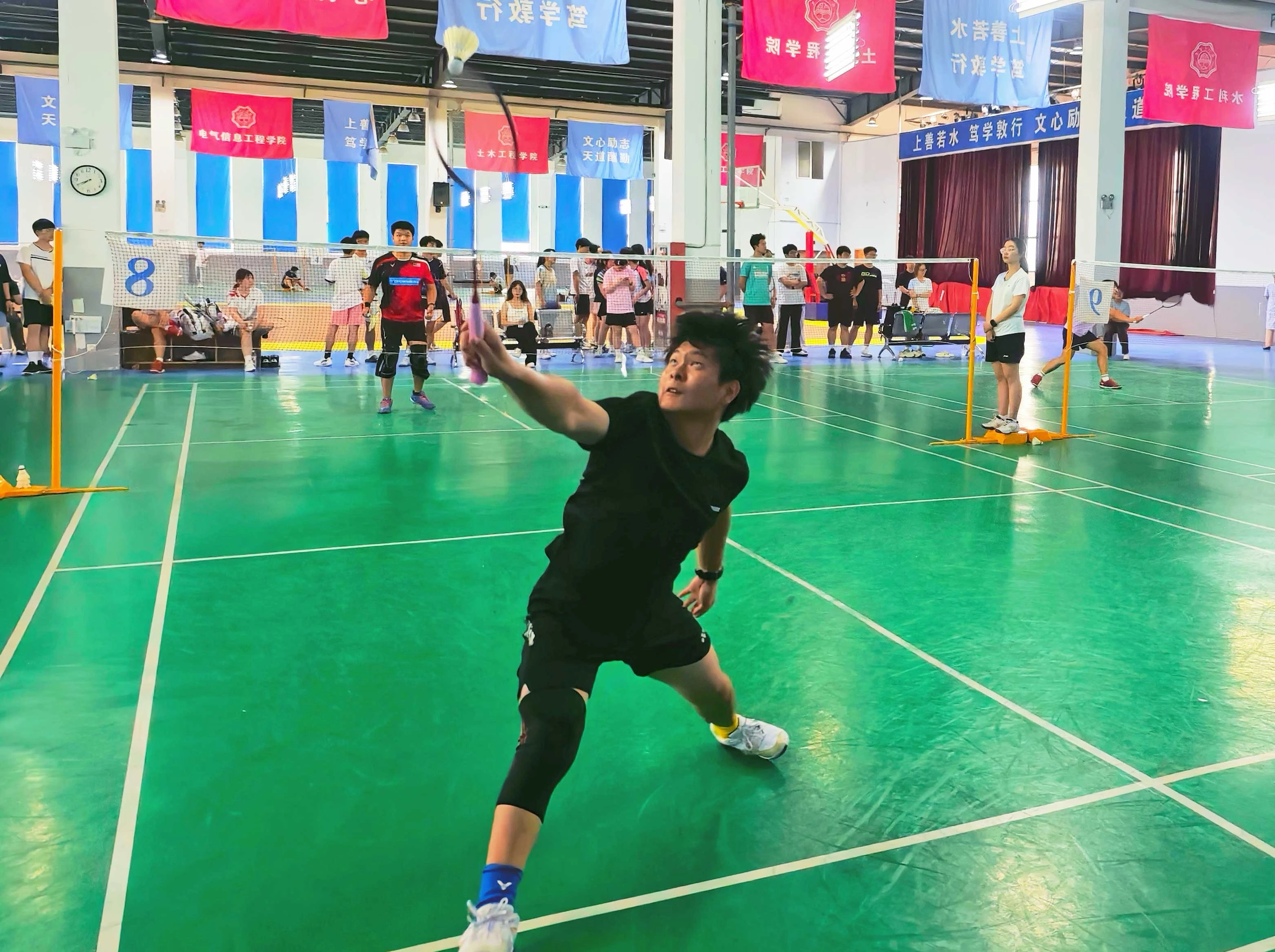 Forge Friendships Through Badminton, Ignite Sports Passion!