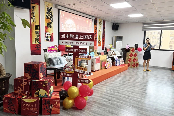 Mid-Autumn Meets National Day