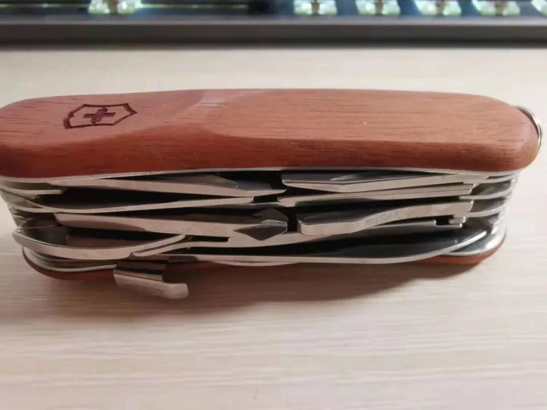 First Installation Experience of the Classic Vintage Yaesu FT-817 Control Display Board Easy Programming, the Key Chip Shines!