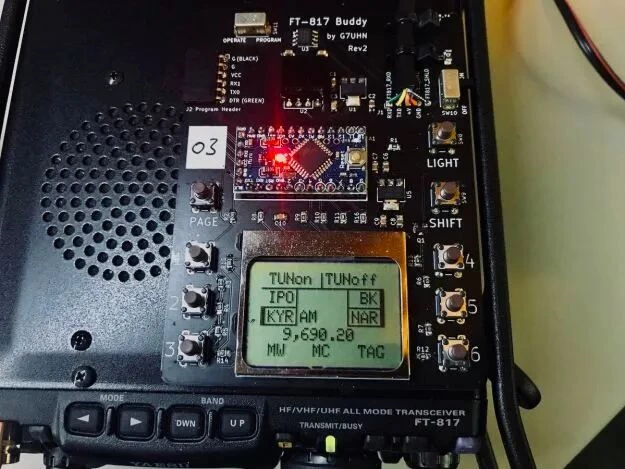 First Installation Experience of the Classic Vintage Yaesu FT-817 Control Display Board Easy Programming, the Key Chip Shines!