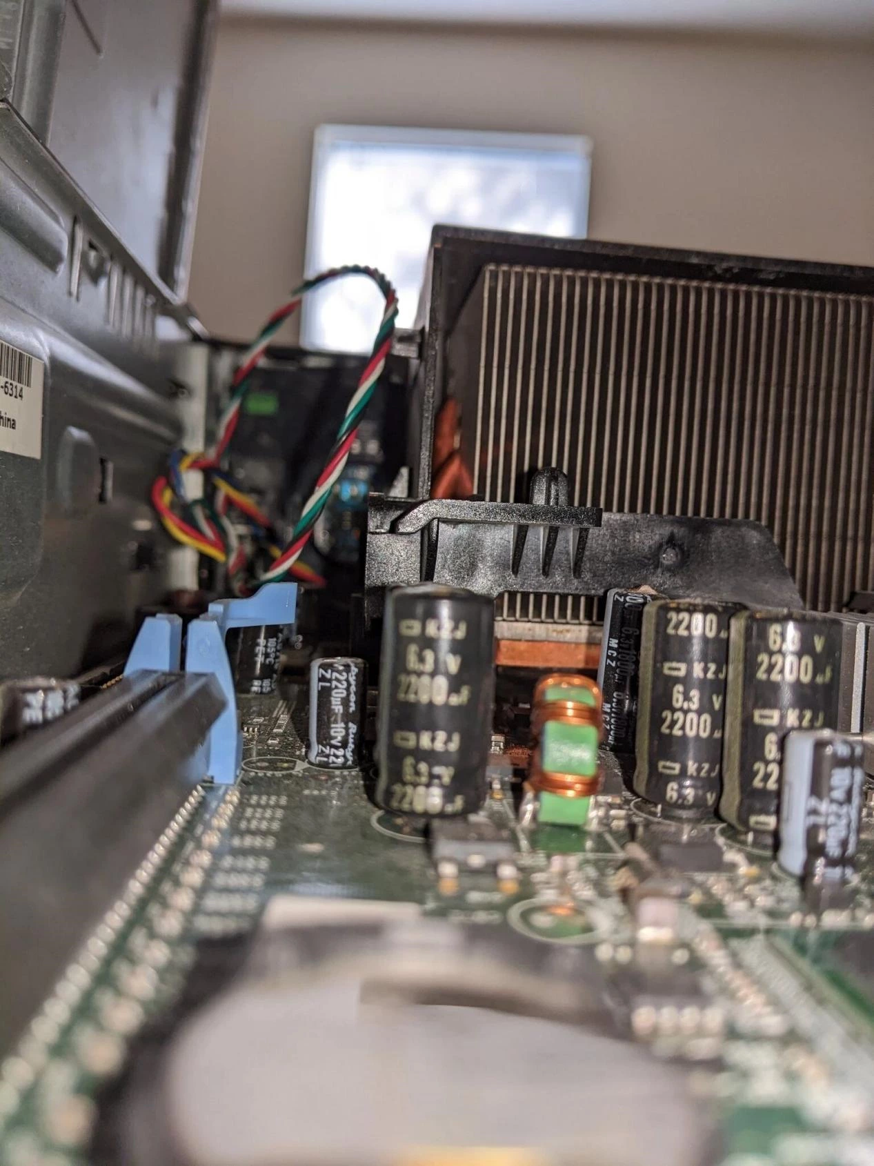 If you own a precious electronic device over 20 years old, consider removing its capacitors in advance.