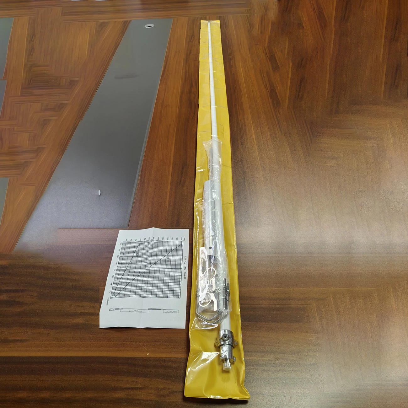 SD-BF250VF VHF/UHF Full Band Base Station Antenna 6.5/8.5dBi 2500mm Vertical