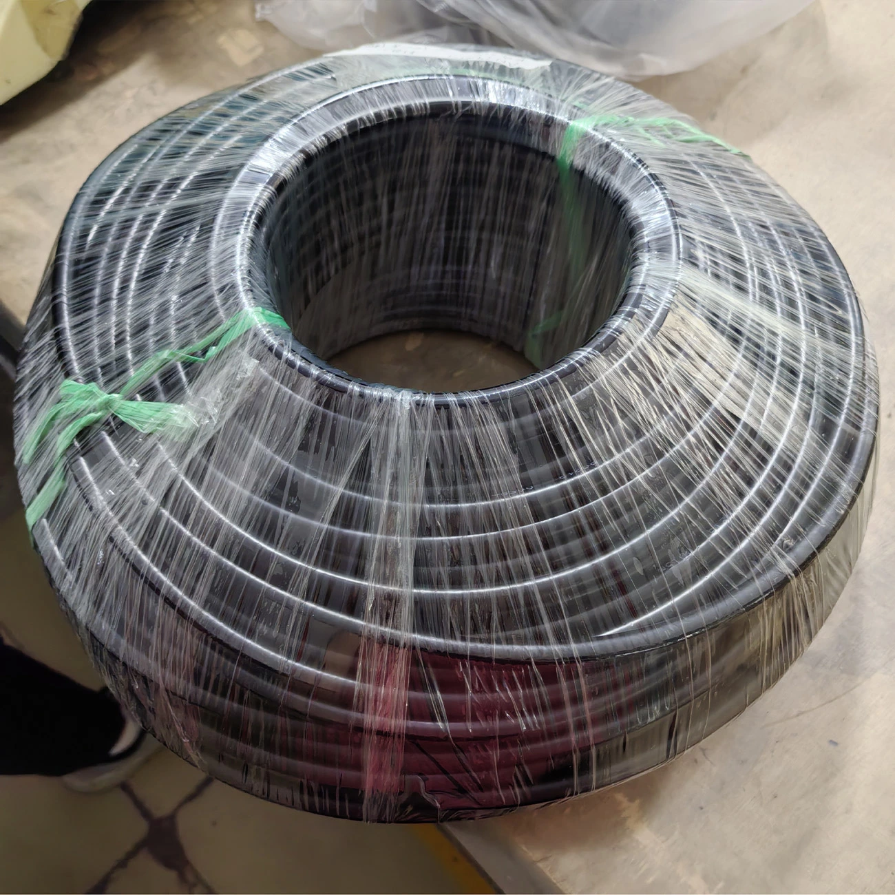 200M/Roll RG213 Low Loss Coaxial Cable Bulk RG213 on Wood Pallet Customized Length RF Cable