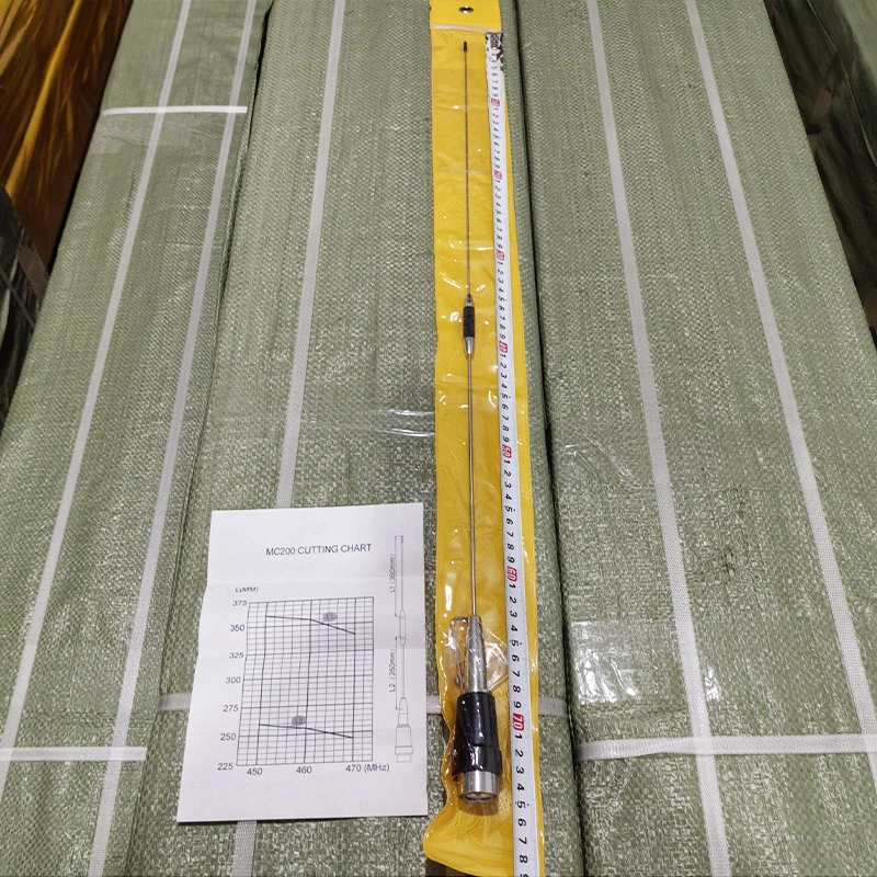 MC200 340-520MHz UHF Mobile Antenna | 3.4dBi PL259 Vehicle Radio Antenna 50Ω Omni Directional