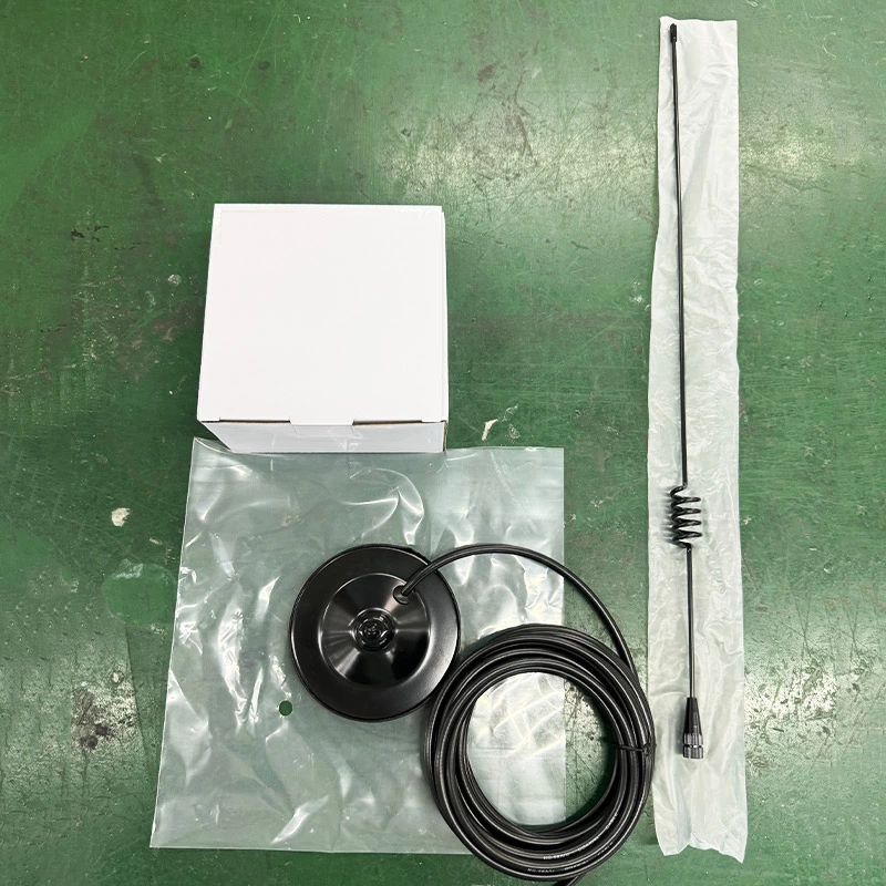 SD90VU Dual Band VHF UHF Magnetic Mount Antenna 144/430MHz 2.5/3.5dBi SMA 50Ω Car Radio Antenna