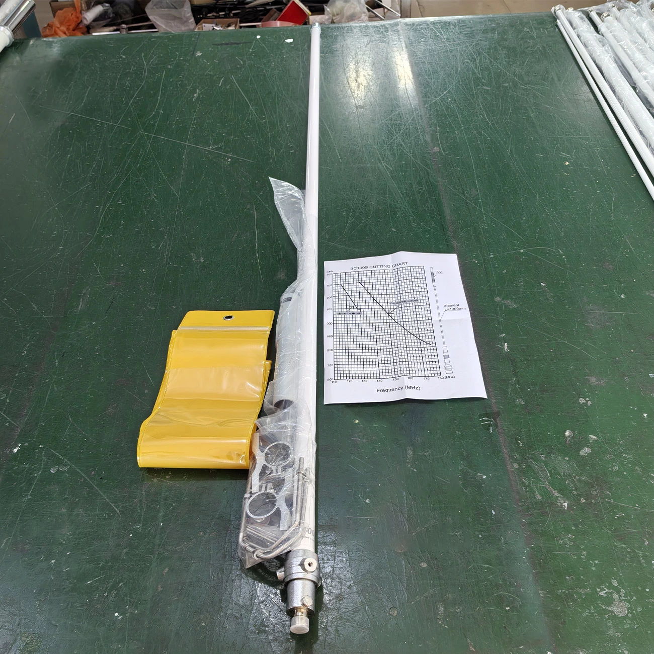 SD-BC100S 115-174MHz VHF Base Station Antenna | 4.5dBi Vertical Fiberglass/Brass Omni Antenna