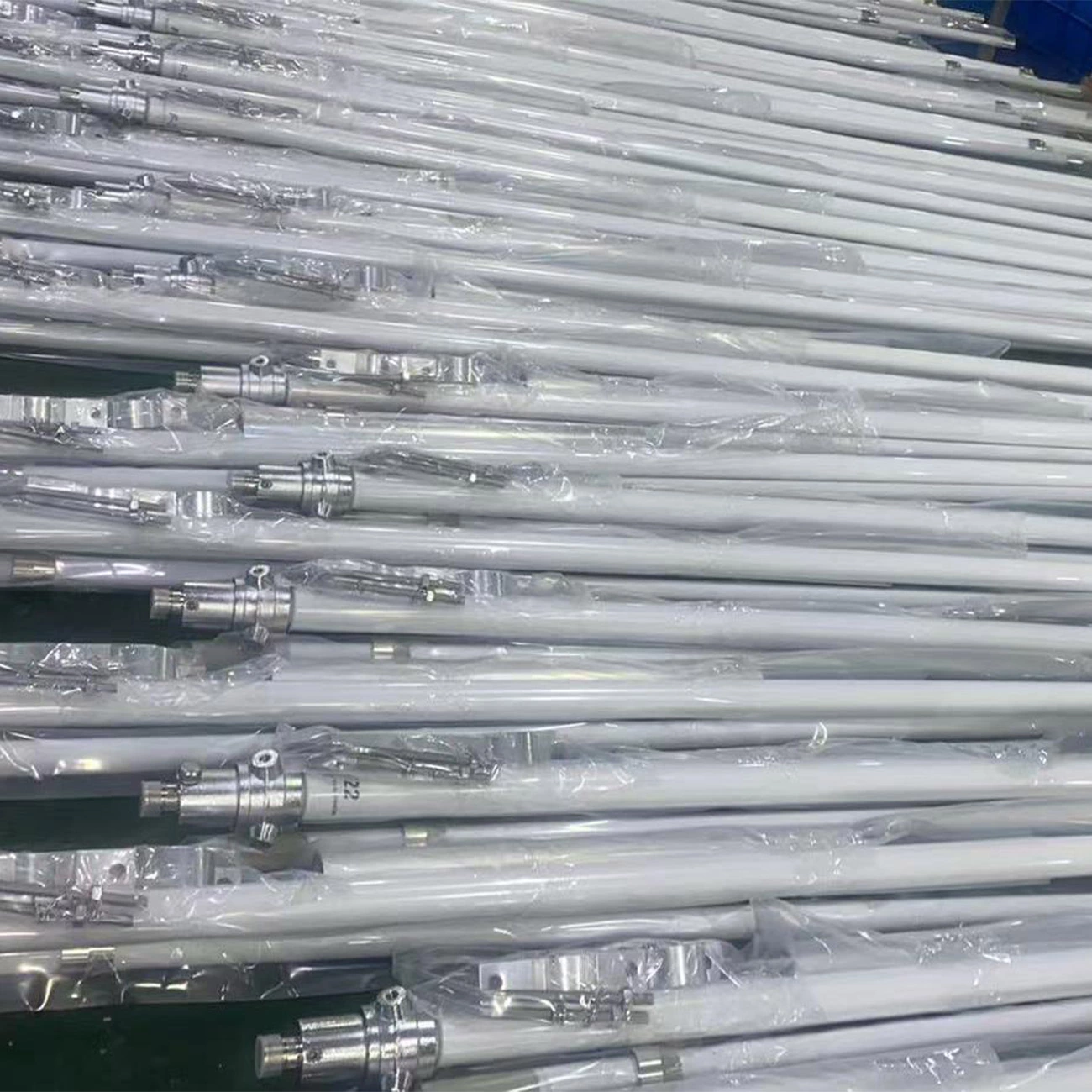 V2000 50/144/430MHz Tri Band Vertical Base Antenna | 6m 2m 70cm 150W N-Female